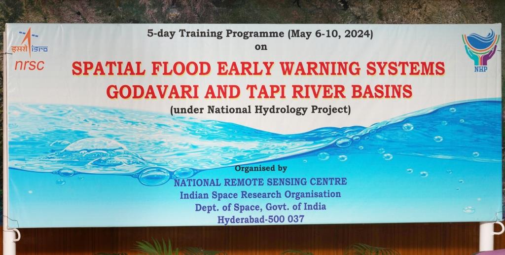 Spatial Flood Early Warning Systems of the Godavari & Tapi Rivers